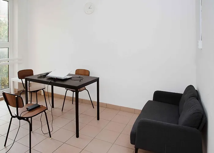 Hostel House